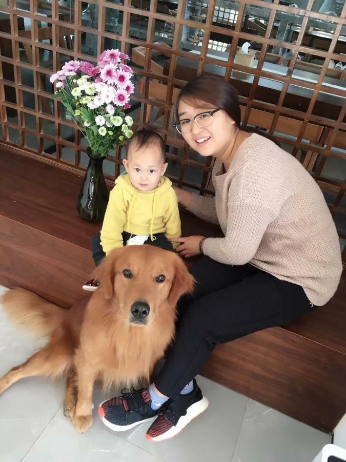 Отель 張家界武陵源北岸輕奢客棧 森林公園店 Чжанцзяцзе Экстерьер фото